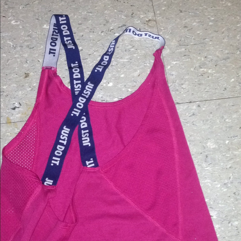 Workout tee - Picture 3 of 3